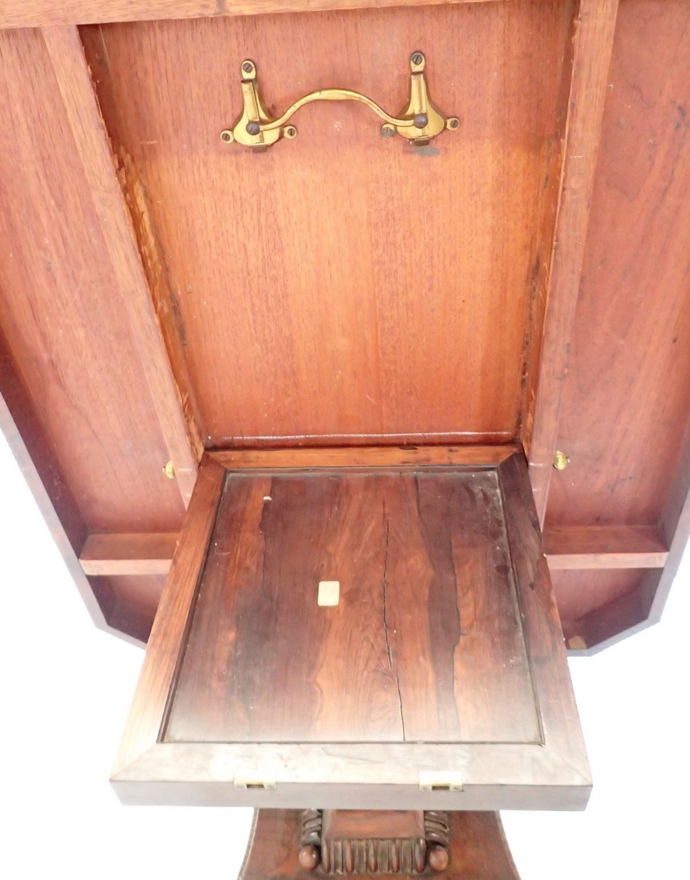 An early 19th century rosewood square tilt top breakfast table with beaded decoration and - Image 5 of 5