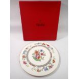 A Spode Chinese Rose cake plated, boxed, 28cm diameter