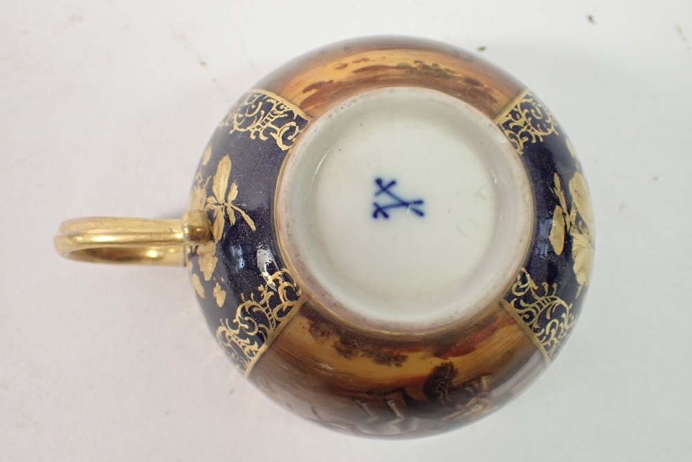 A Meissen cabinet cup painted scenes of men fighting on horseback alternating with blue and gilt - Image 7 of 7