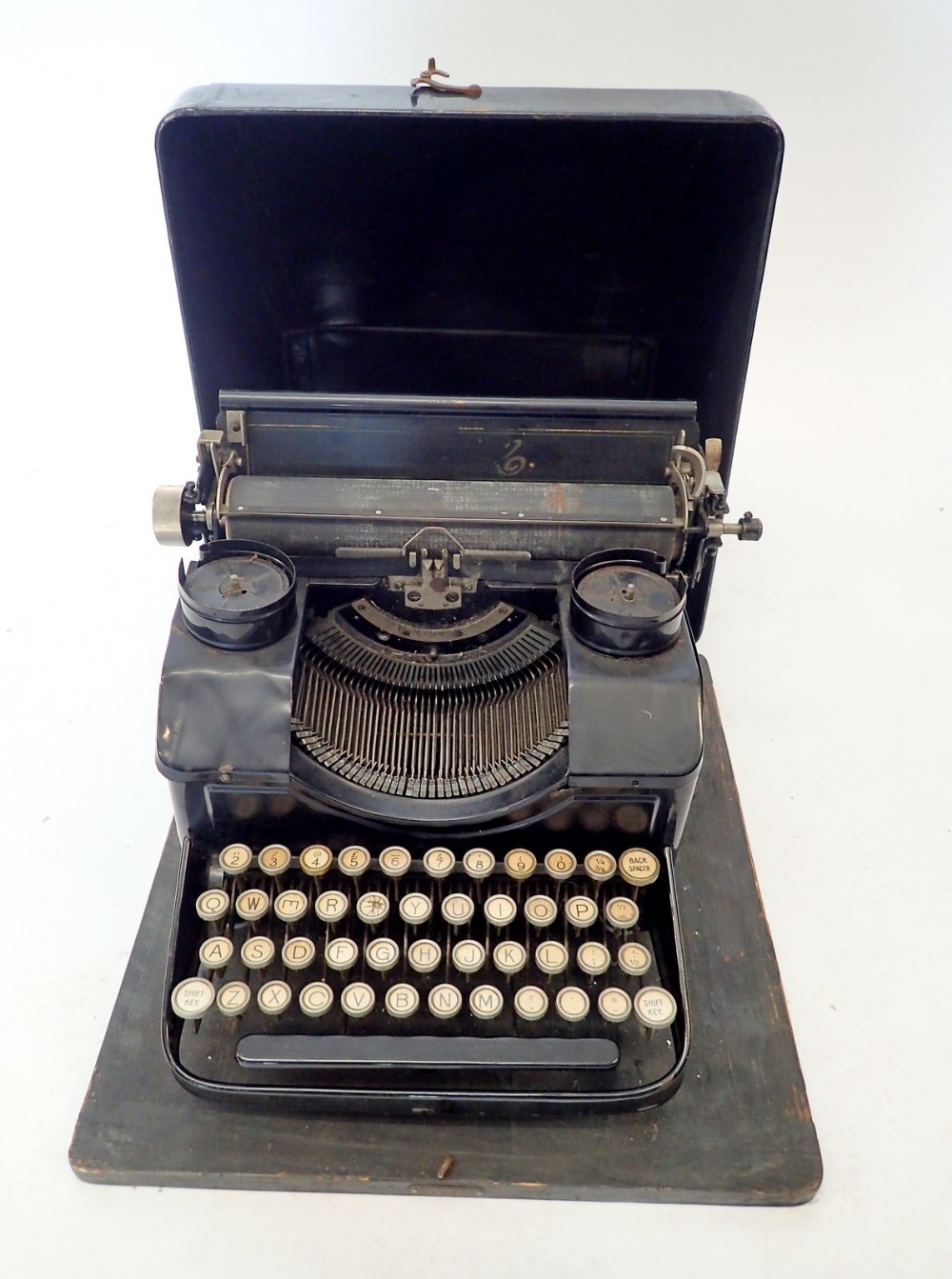 An old AMC typewriter, cased