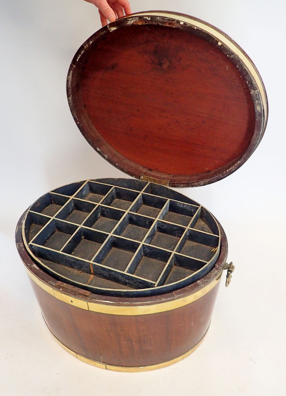 A George III mahogany oval brass bound wine cooler with hinged lid with later fitted lift out tray - Image 2 of 3