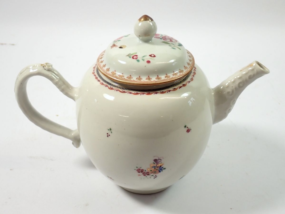 A Chinese famille rose teapot painted sprigs of flowers, 17cm tall - Image 2 of 4
