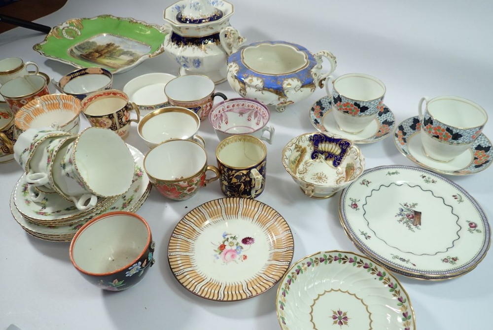 A collection of antique and later tea cups and tea wares - many lacking saucers and some damaged - Image 2 of 3