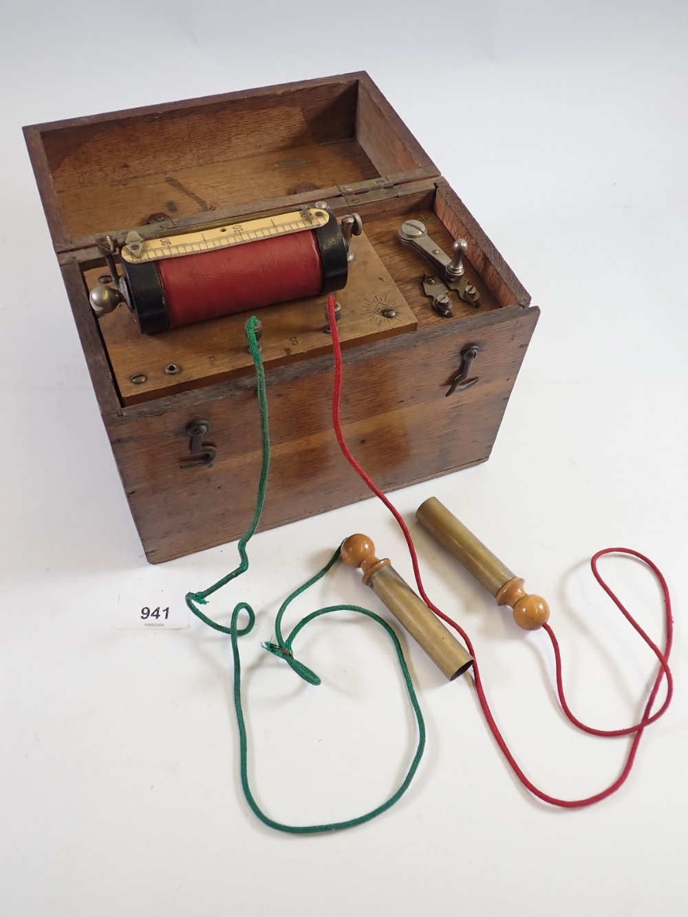 An old electric shock machine, 19cm tall - Image 2 of 3