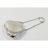 A silver purse, Birmingham 1919 with fitted interior, 8cm wide, 58g