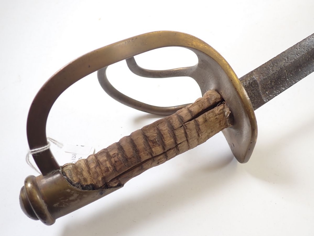 An American US cavalry sword with brass hilt - Bild 3 aus 4