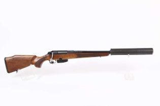 Ⓕ (S1) .22-250 Tikka M595 bolt-action rifle, 20½ ins screw cut barrel with T8 moderator and end cap,