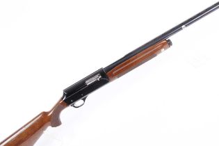 Ⓕ (S2) 12 bore Italian, semi automatic, 3 shot, 28 ins ¾ choke barrel, ventilated rib, 70mm chamber,