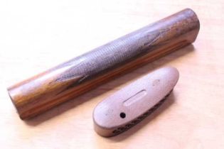 Forend wood for 12 bore Browning Auto-5 and a recoil pad Uncracked, in good condition