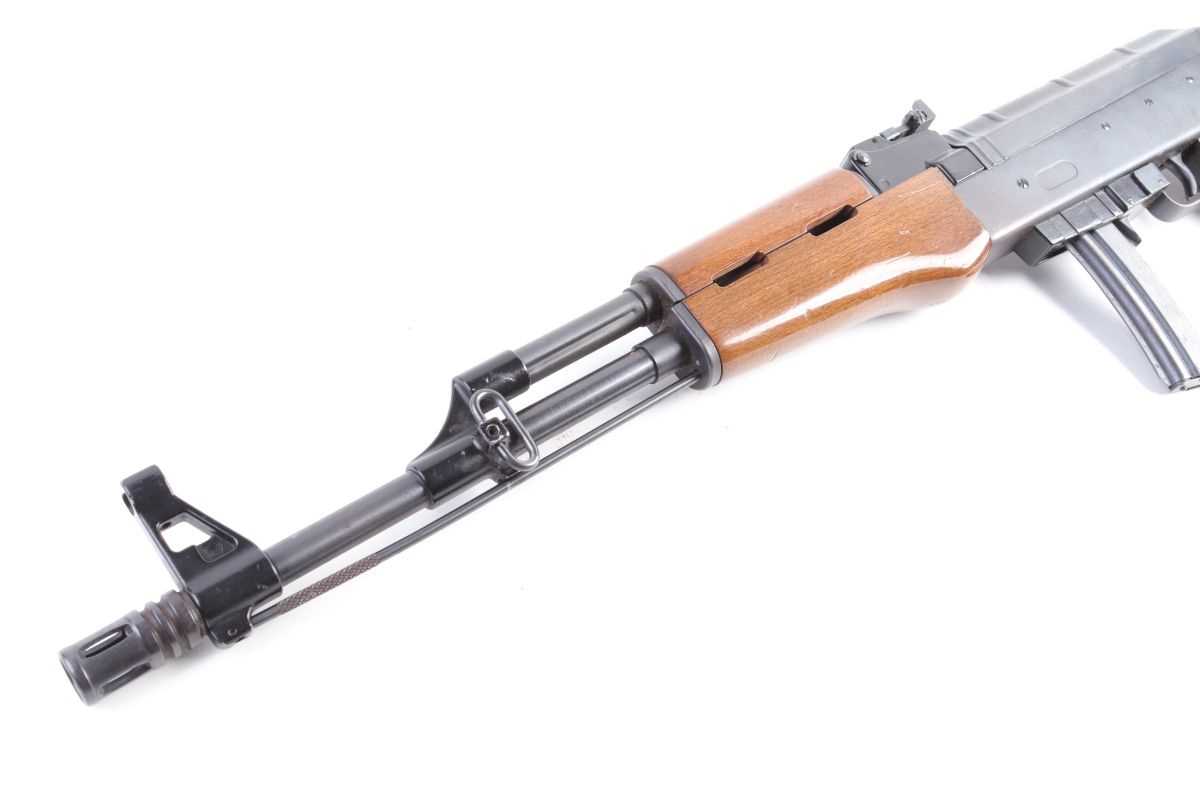 VAT (S1) .22 Armi Jager AP80 semi-automatic rifle, 10 shot magazine ...