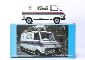 Laudoracing 1:18 Resin Fiat 242 Lancia Team Assistance Van 1984,