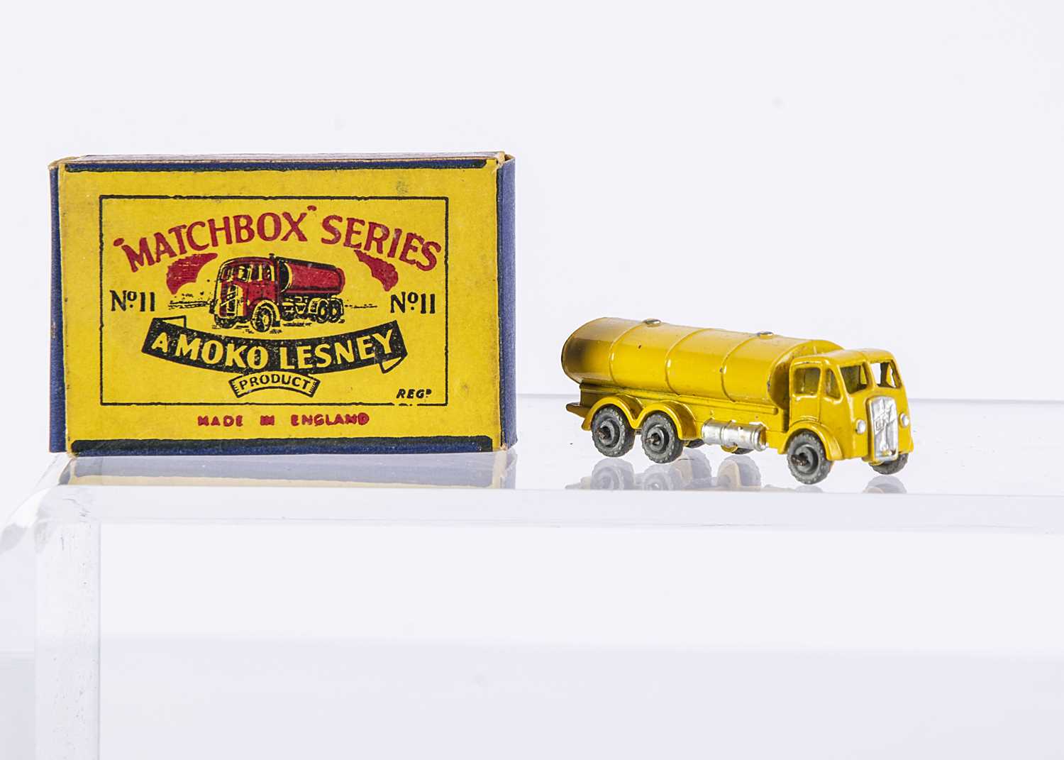 A Matchbox Lesney 1-75 Series 11a ERF Road Tanker,