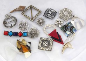 A collection of modern silver and costume jewellery,