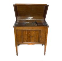 Console cabinet gramophone,