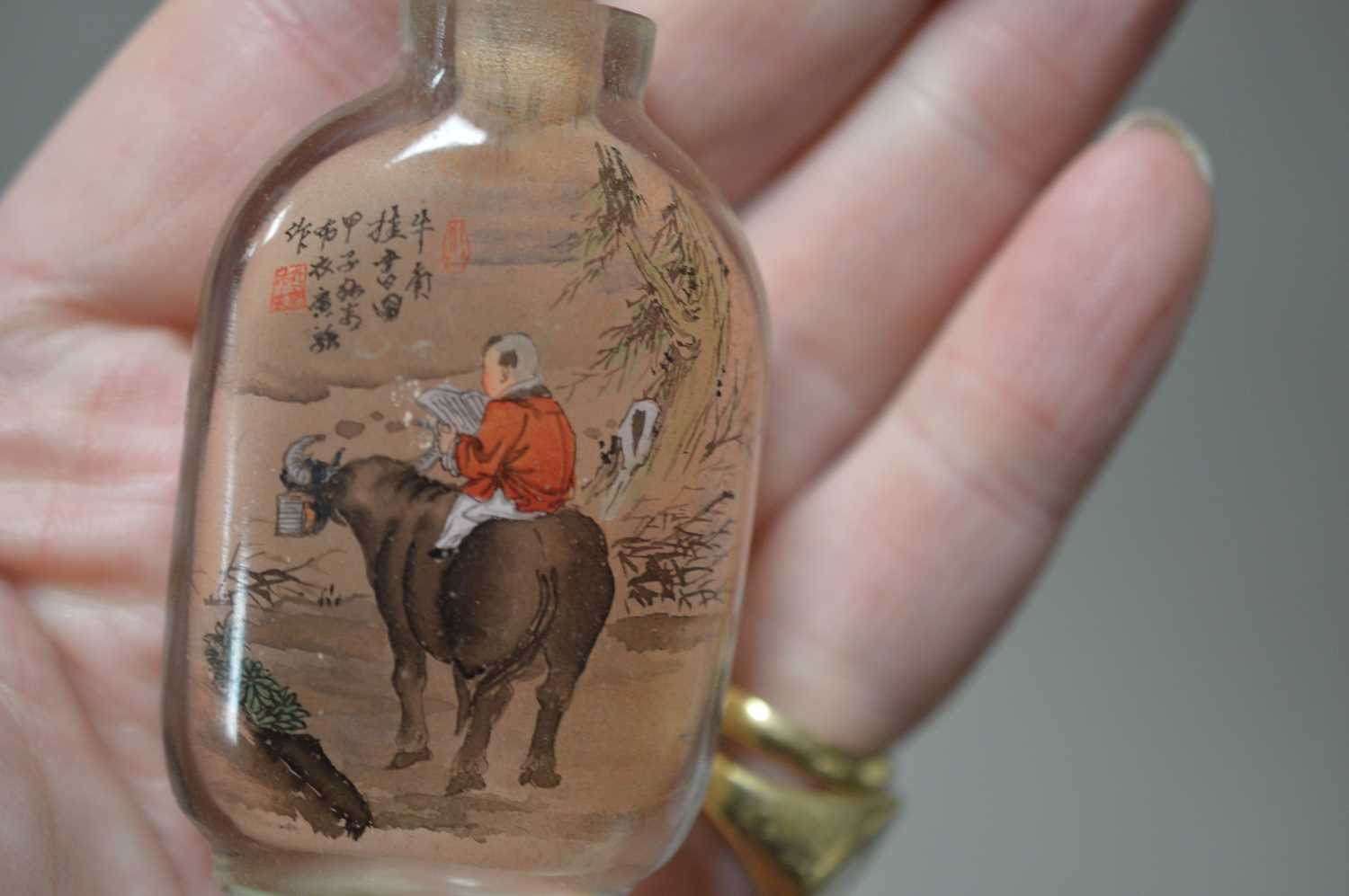 Seven mid 20th century Chinese glass scent bottles, - Image 7 of 20