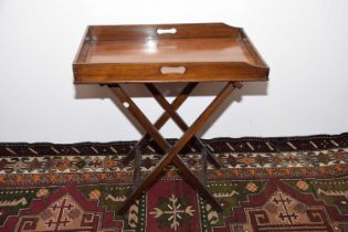 An Edwardian mahogany butler's tray,