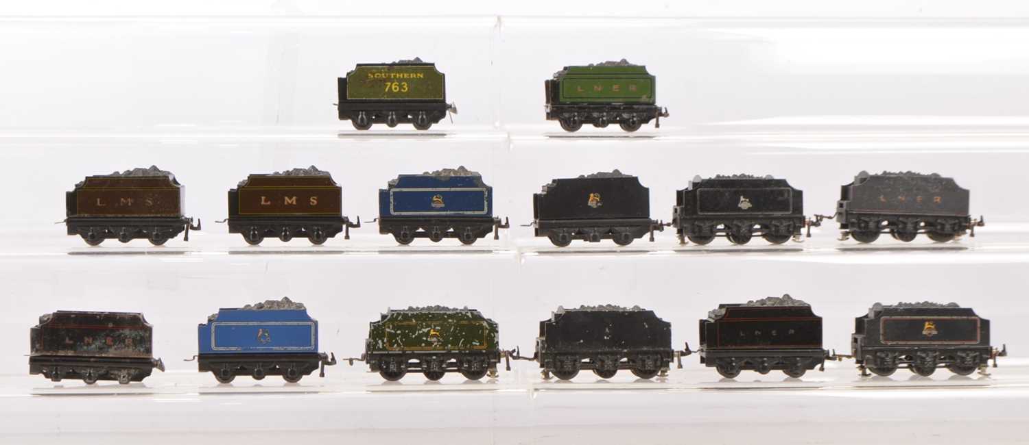 Trix TTR 00 Gauge 'AC-era' spare Tenders (14),