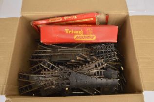 Tri-ang 00 gauge Series 2 Series 3 and System 4 track components (large qty),