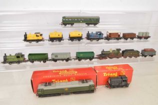Tri-ang 00 gauge boxed Electric and Diesel Locomotives and unboxed Steam Locomotives and Rolling S