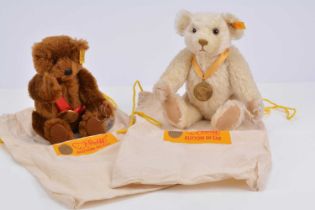 Two Steiff yellow tag teddy bears,