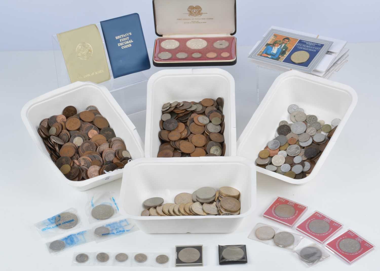 A collection of British and World coinage,