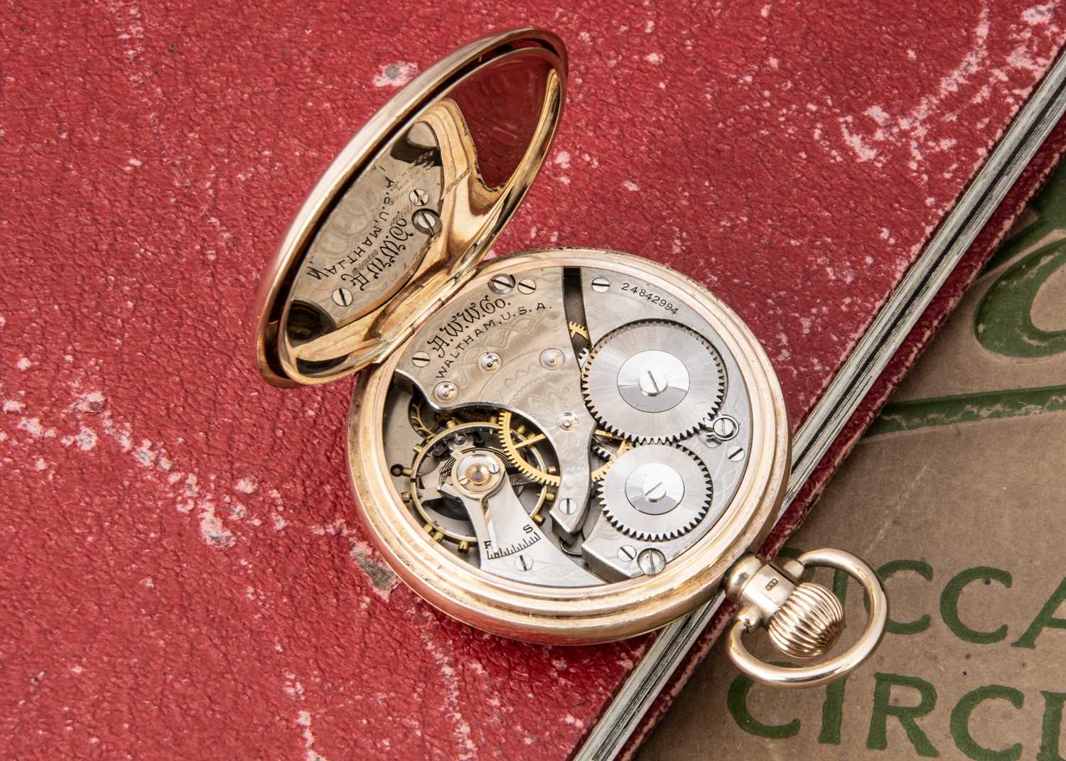 A c1920s 9ct gold open faced pocket watch by Waltham, - Bild 2 aus 3