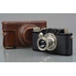 A Leitz Wetzlar Leica III Mod F Rangefinder Camera, black, serial no 132575