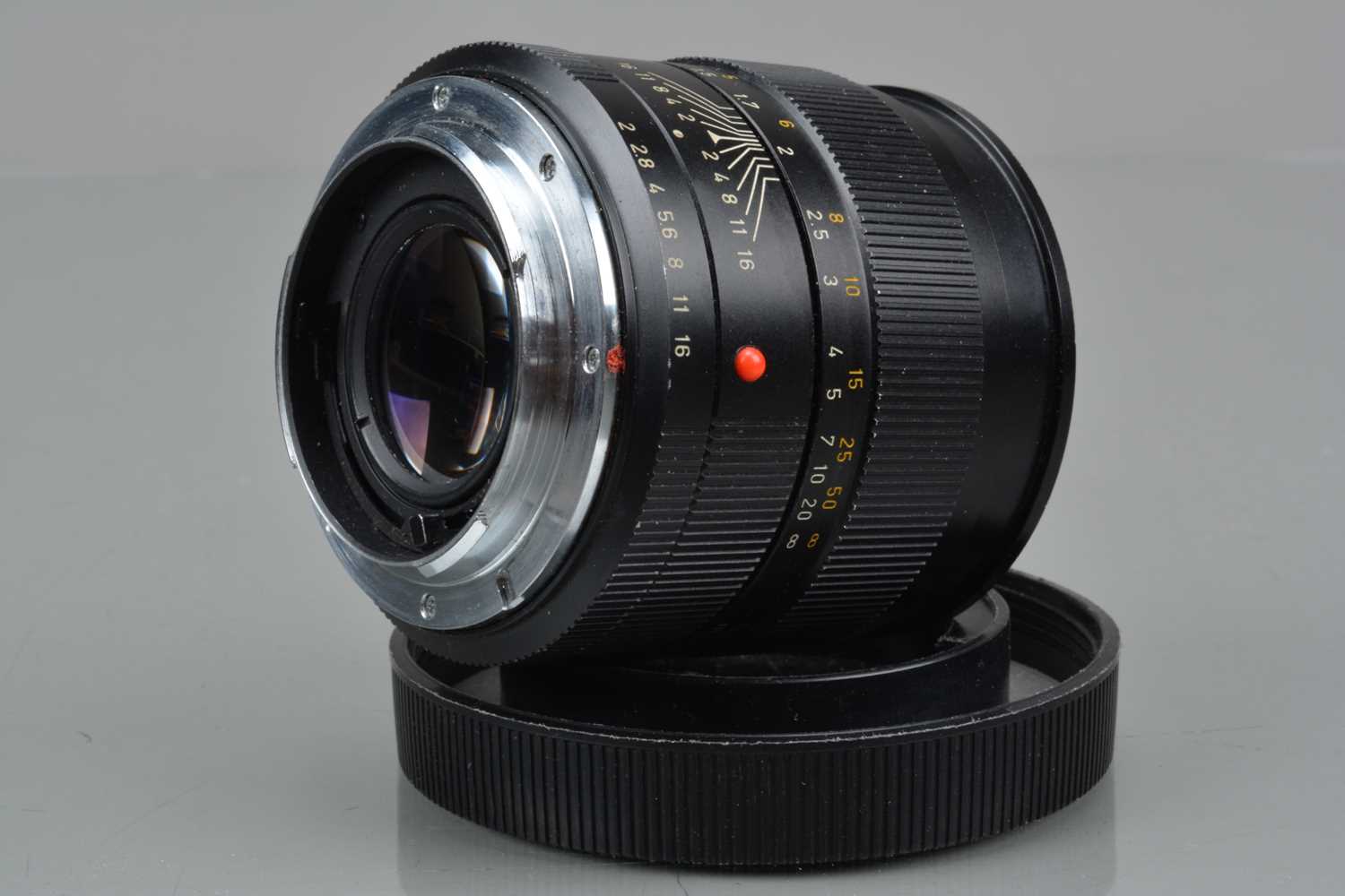 A Leitz 90mm f/2 Summicron-R E 55 Lens, - Image 2 of 2