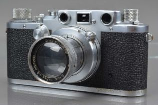 A Leitz Wetzlar Leica IIIc Rangefinder Camera,