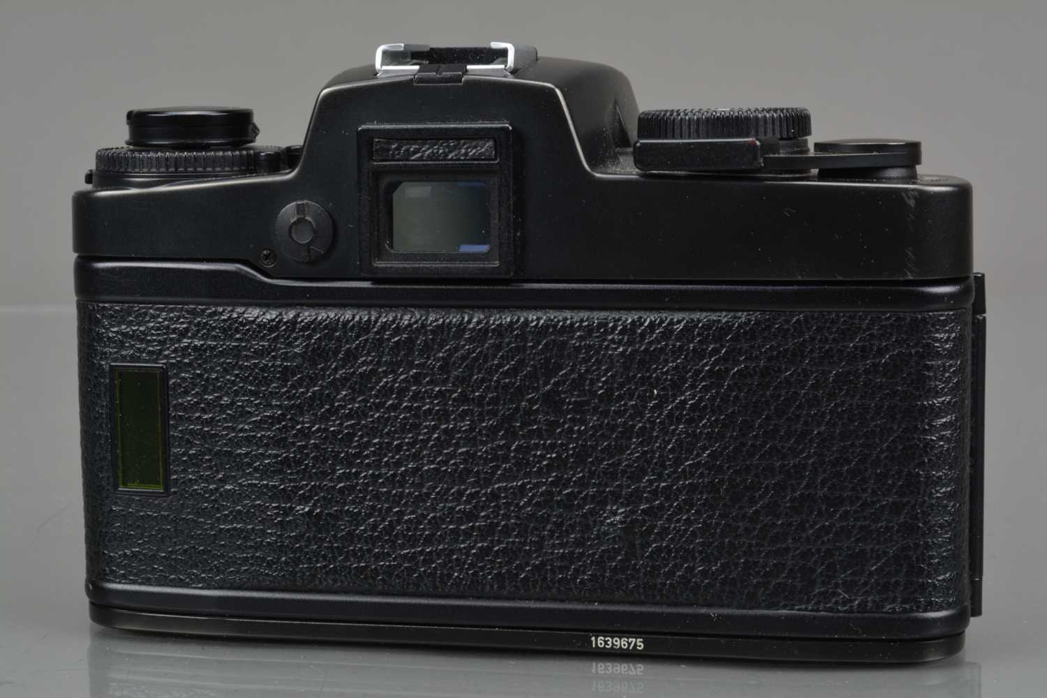 A Leica R4s SLR Camera, - Image 2 of 4