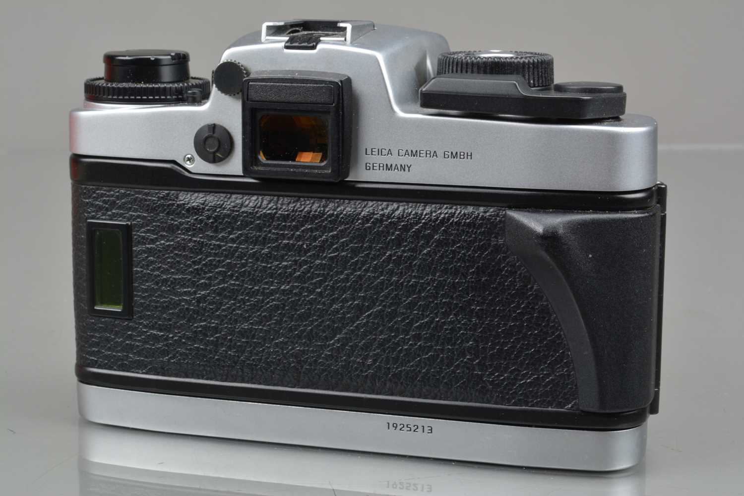 A Leica R7 SLR Camera Body, - Image 2 of 4