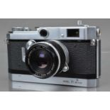 A Canon VT de Luxe VTDZ Rangefinder camera,