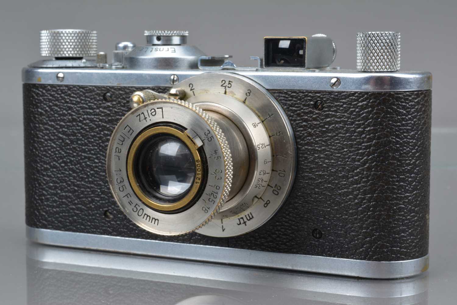 A Leitz Wetzlar Leica Standard Model E Camera,