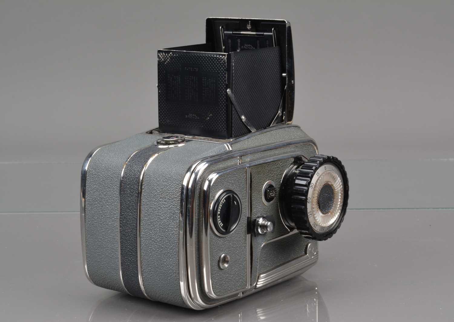 A Zenza Bronica D ''Deluxe'' Camera, - Image 2 of 2
