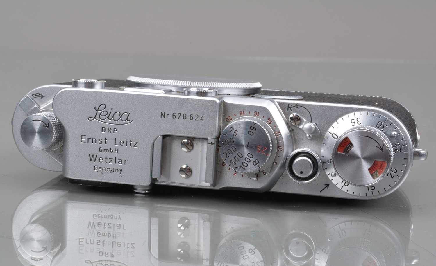 A Leitz Wetzlar Leica IIf Rangefinder Camera Body, - Image 3 of 3