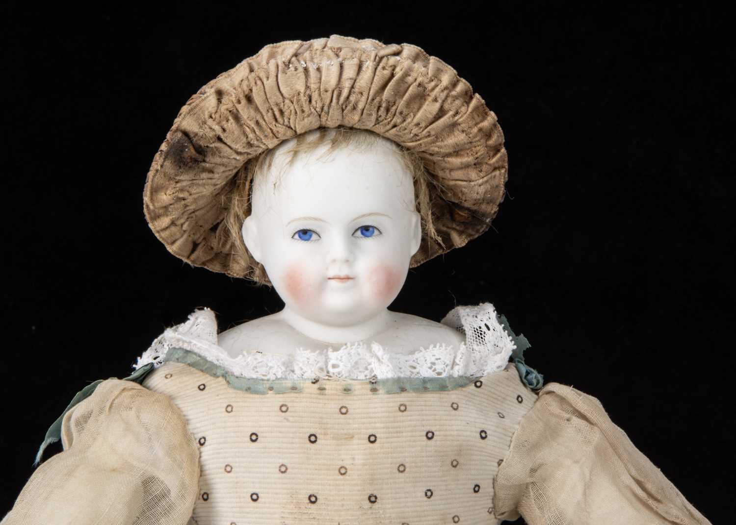 An early French bisque shoulder head fashionable doll, - Image 2 of 3