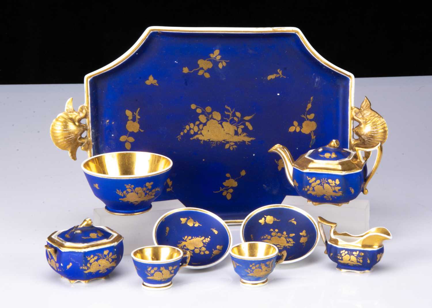 A fine Paris porcelain dolls’ tête-à-tête tea set 1830-40,