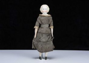 A late 19th century German bisque should head doll,