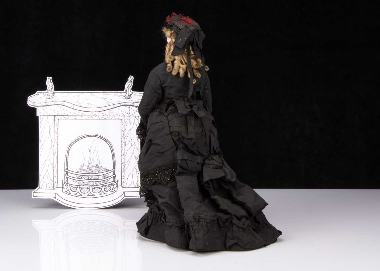 A Jumeau bisque swivel head fashionable doll in mourning dress, - Image 4 of 5