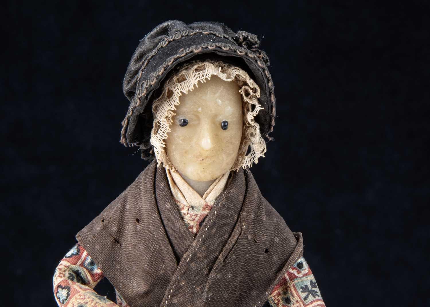 A rare 19th century beeswax pedlar doll, - Image 5 of 6