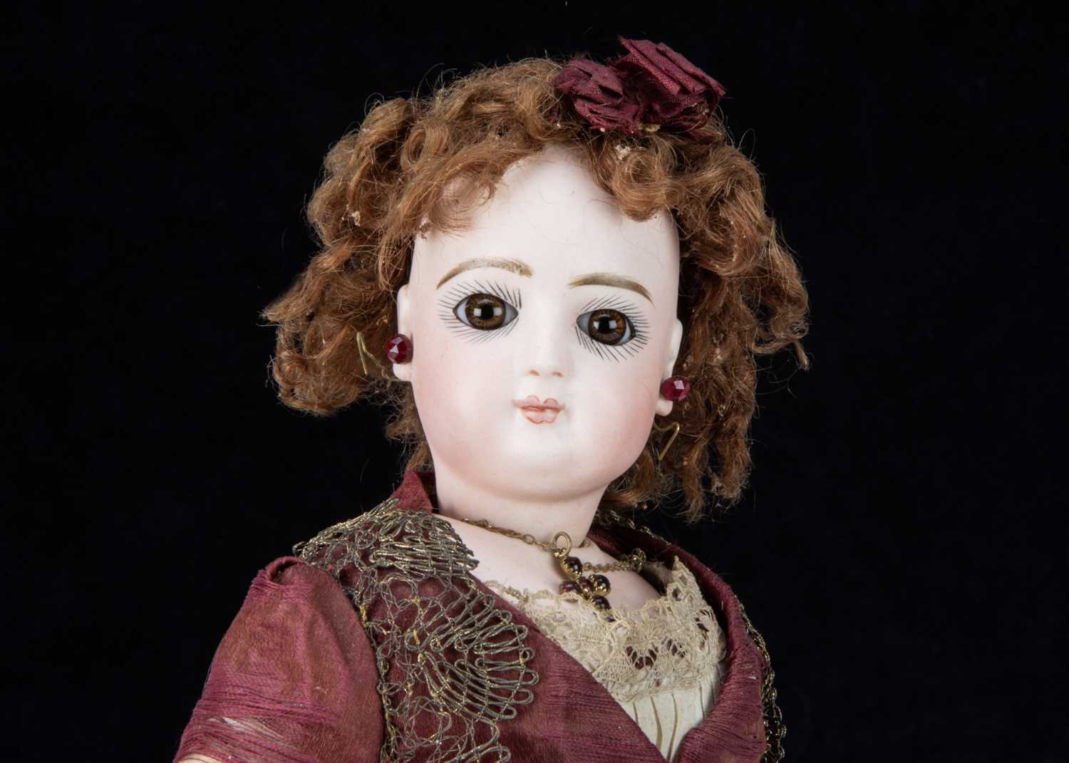 A late 19th century Jumeau swivel head fashionable señorita doll, - Image 2 of 3
