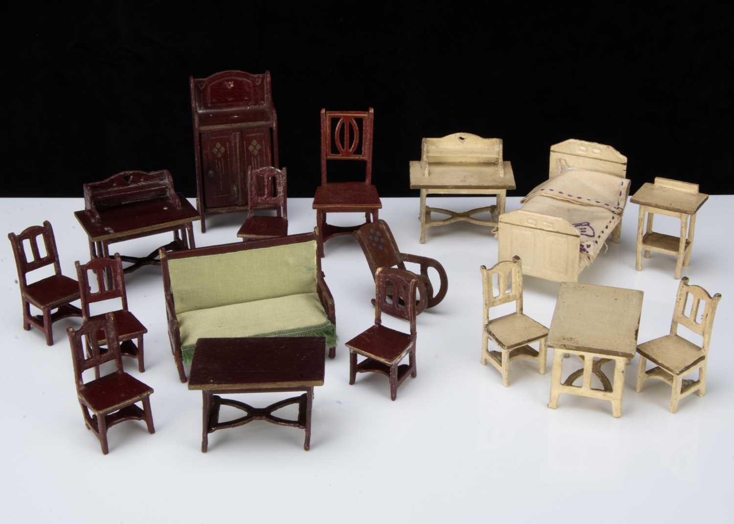 A quantity of Gottschalk dolls’ house furniture,