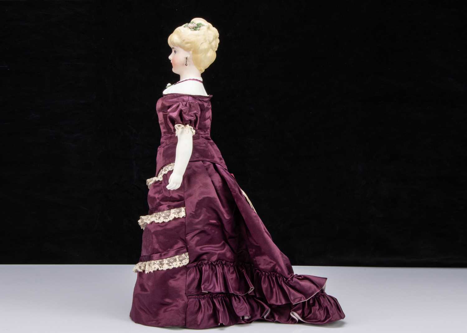 A rare Kling 150 bisque shoulder-head lady doll 1870s, - Image 3 of 3