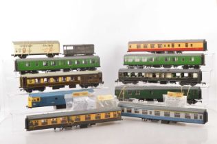 Quantity of Lima 0 Gauge Diesel Coaches and wagons for repair/spares and Flush Glazing packs (qty),