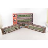 5 Lima 0 Gauge BR SR green 1st/2nd Corridor Coaches (5),