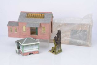 Assorted 0 Gauge Scenic Kits (qty in 2 boxes),