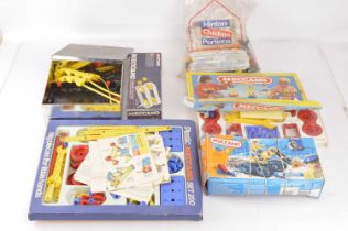 Large collection of plastic Meccano (qty),