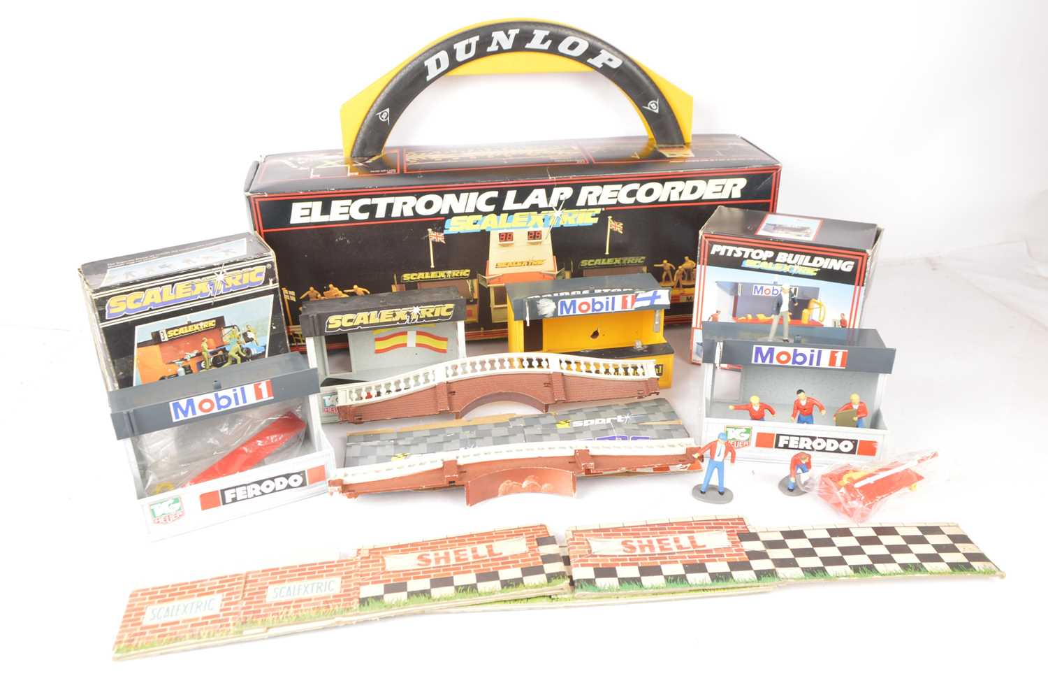 Very large quantity of Scalextric Accessories, - Image 2 of 8
