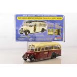 OC Original Classics 1:24 Scale Bedford Duple OB Coach,