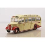 OC Original Classics 1:24 Scale Bedford Duple OB Coach,